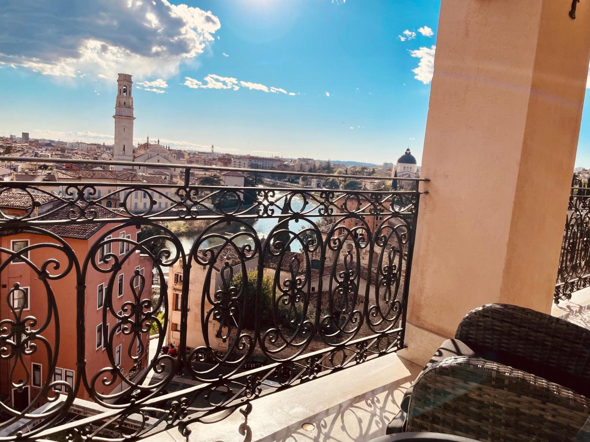Relais Colle San Pietro Bed & Breakfast
