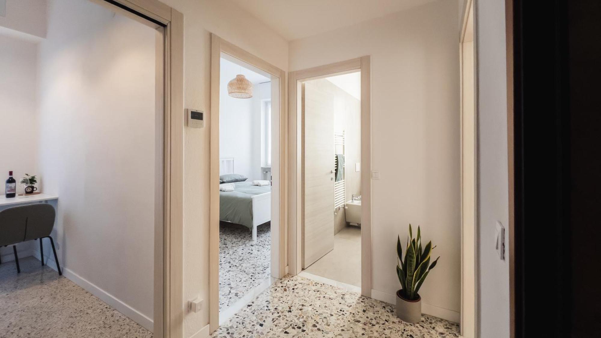 Freshly Renovated 10 Minutes From Arena *