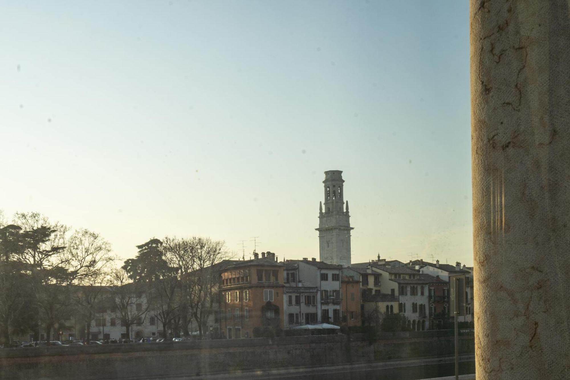 Apartment Primavera Al Teatro Verona