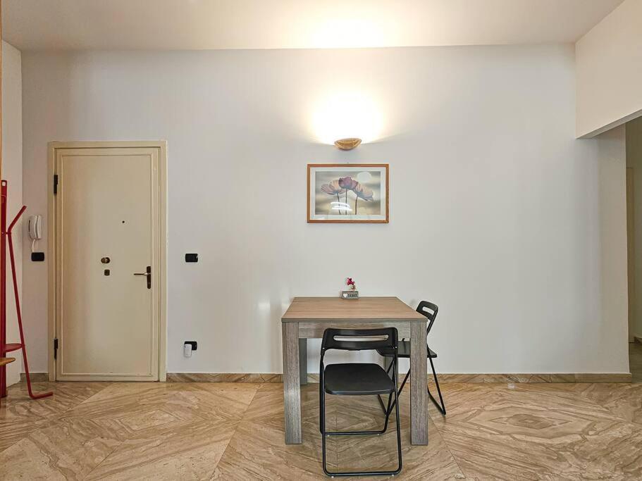 Juliet's Terrace On The River Apartment