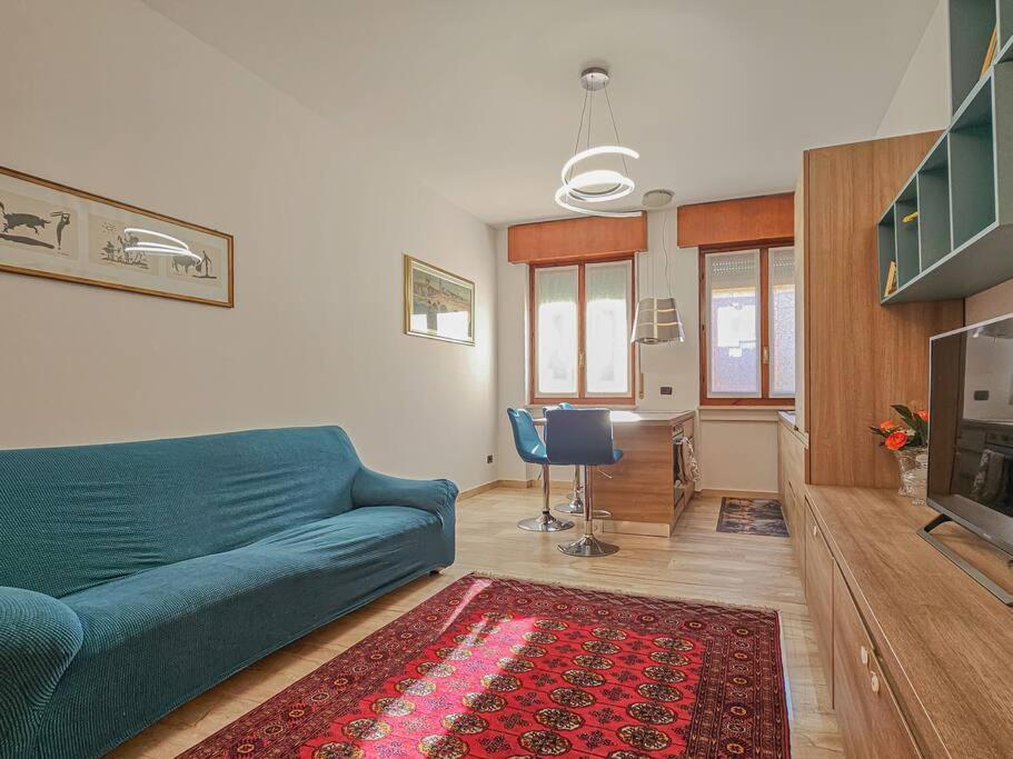 Juliet's Terrace On The River Apartment