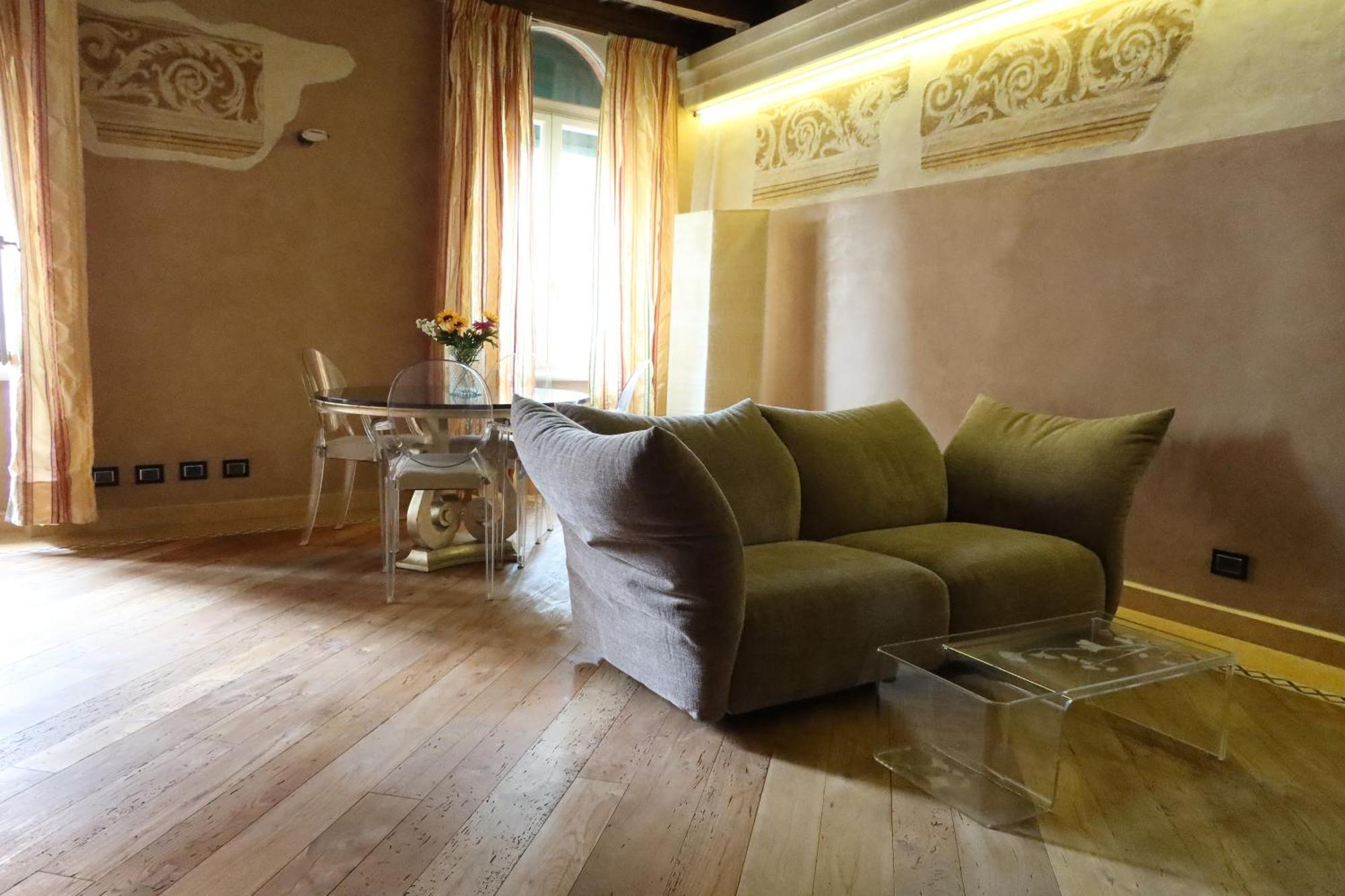 Luxury Flats Piazza Erbe, Floor 3 Appartamento *