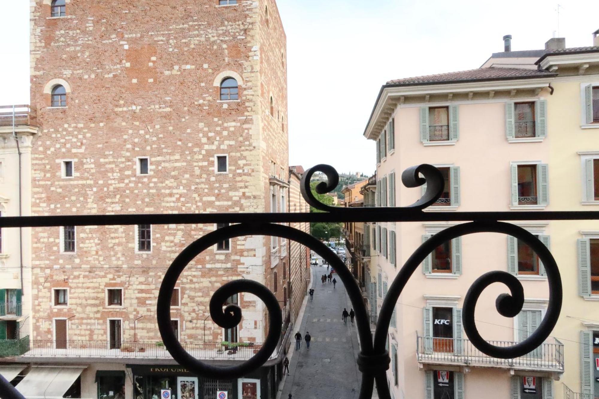 Luxury Flats Piazza Erbe, Floor 3 Appartamento Verona
