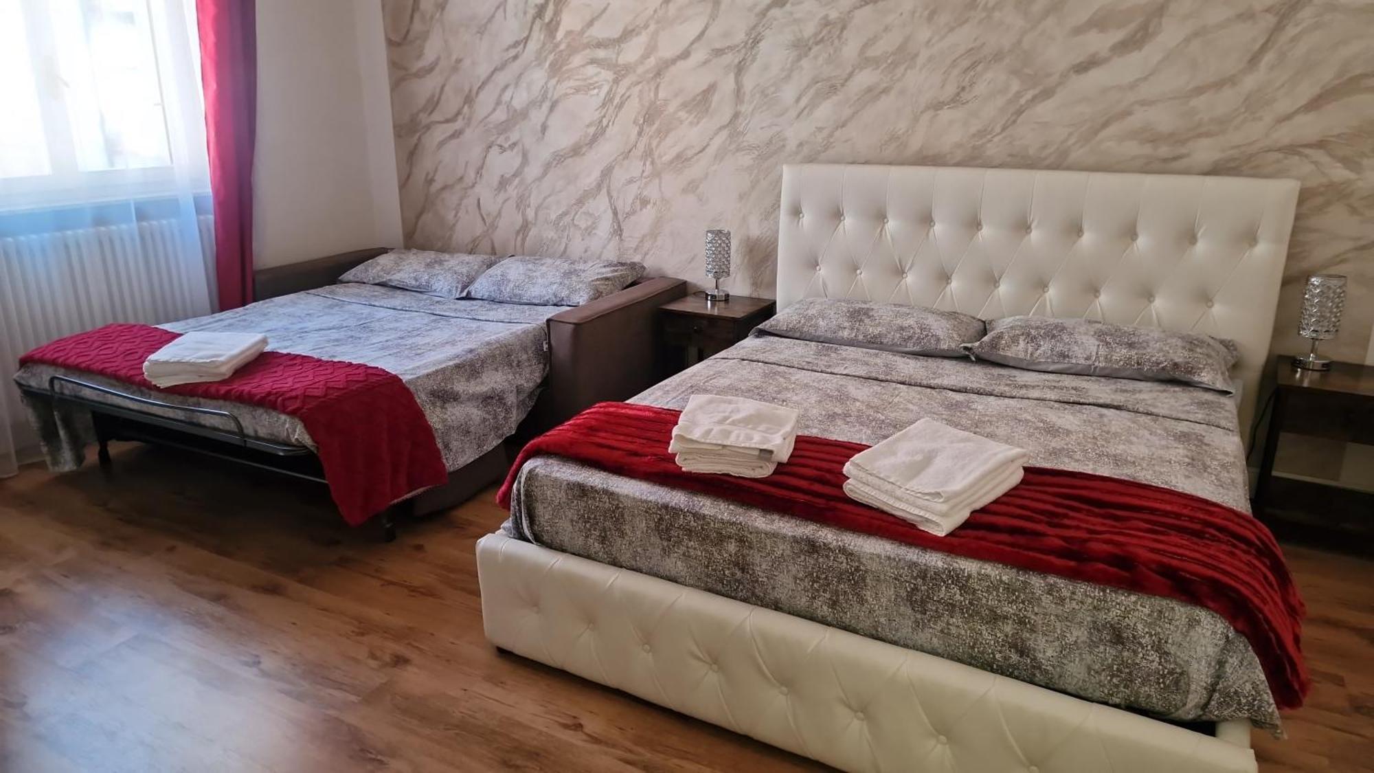 Cc133 Guest house