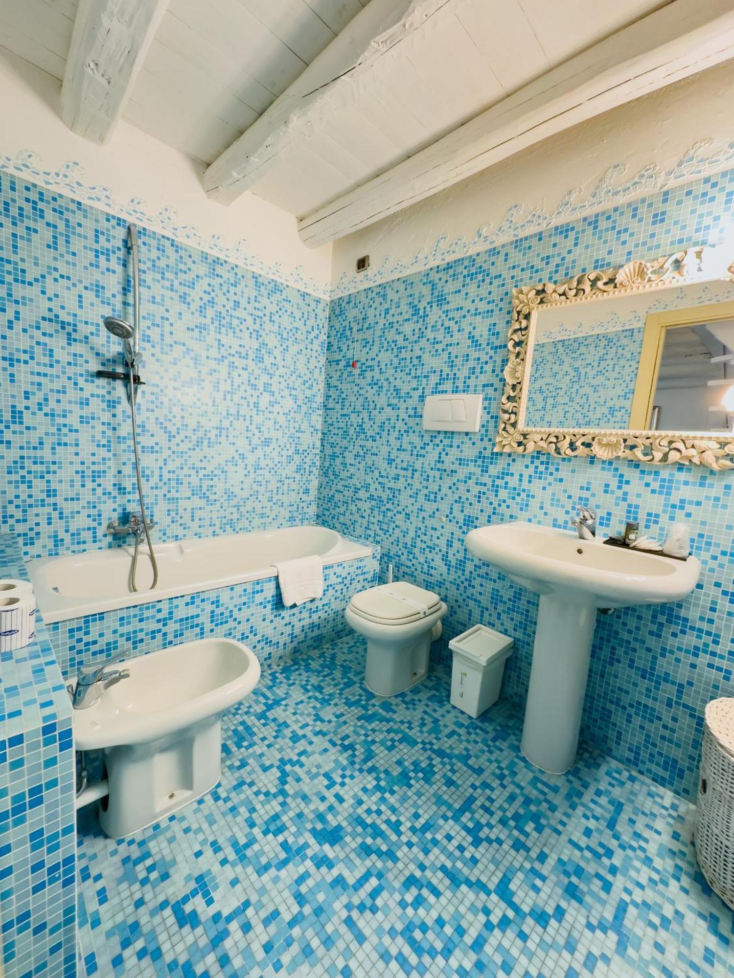 Truly Aparthotel 2*