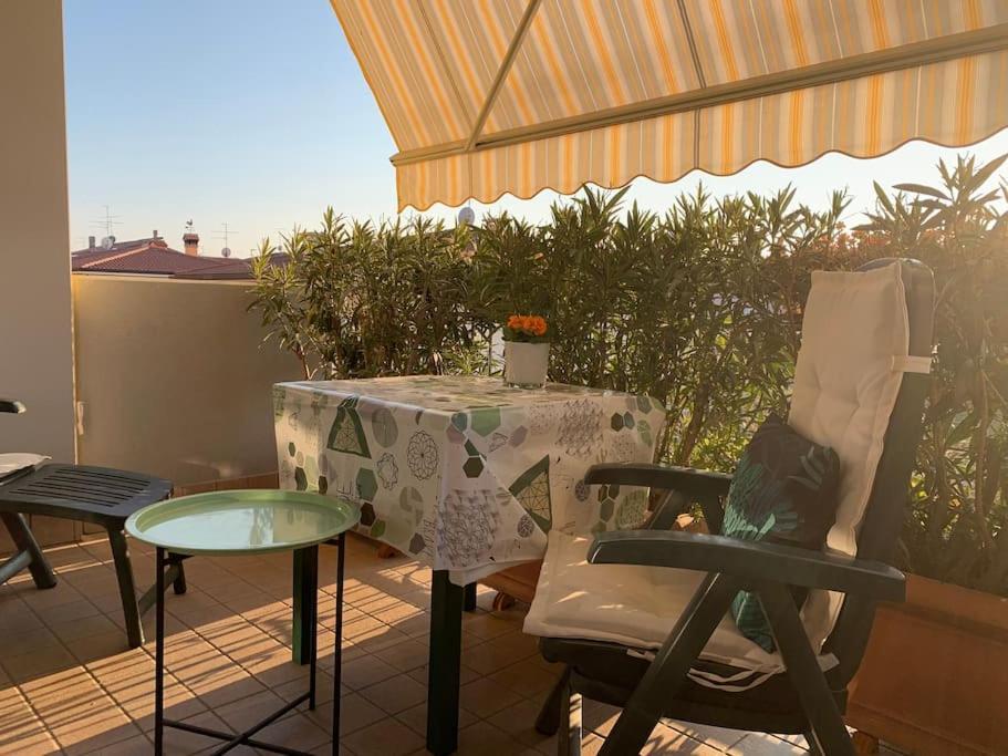 Apartment Elegant Relax Near Veron Center Fair Garda *