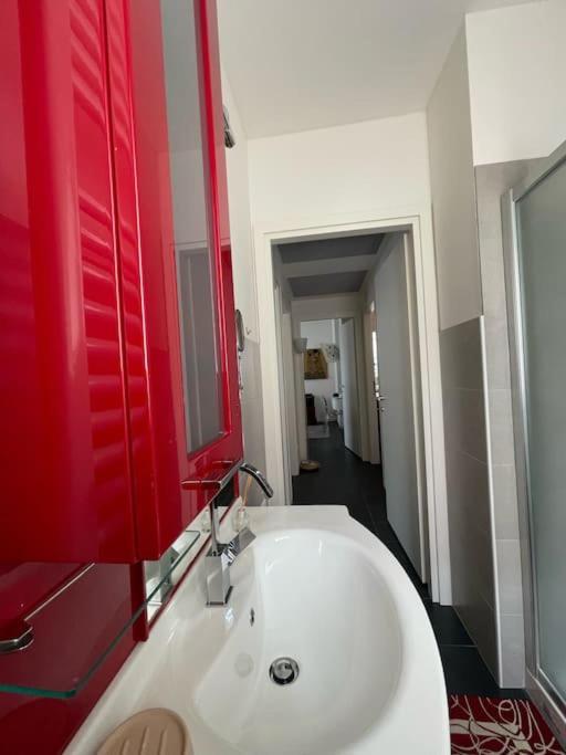 Apartment Elegant Relax Near Veron Center Fair Garda