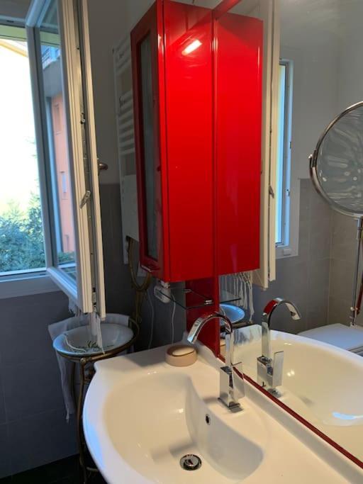 Elegant Relax Near Veron Center Fair Garda Apartment *