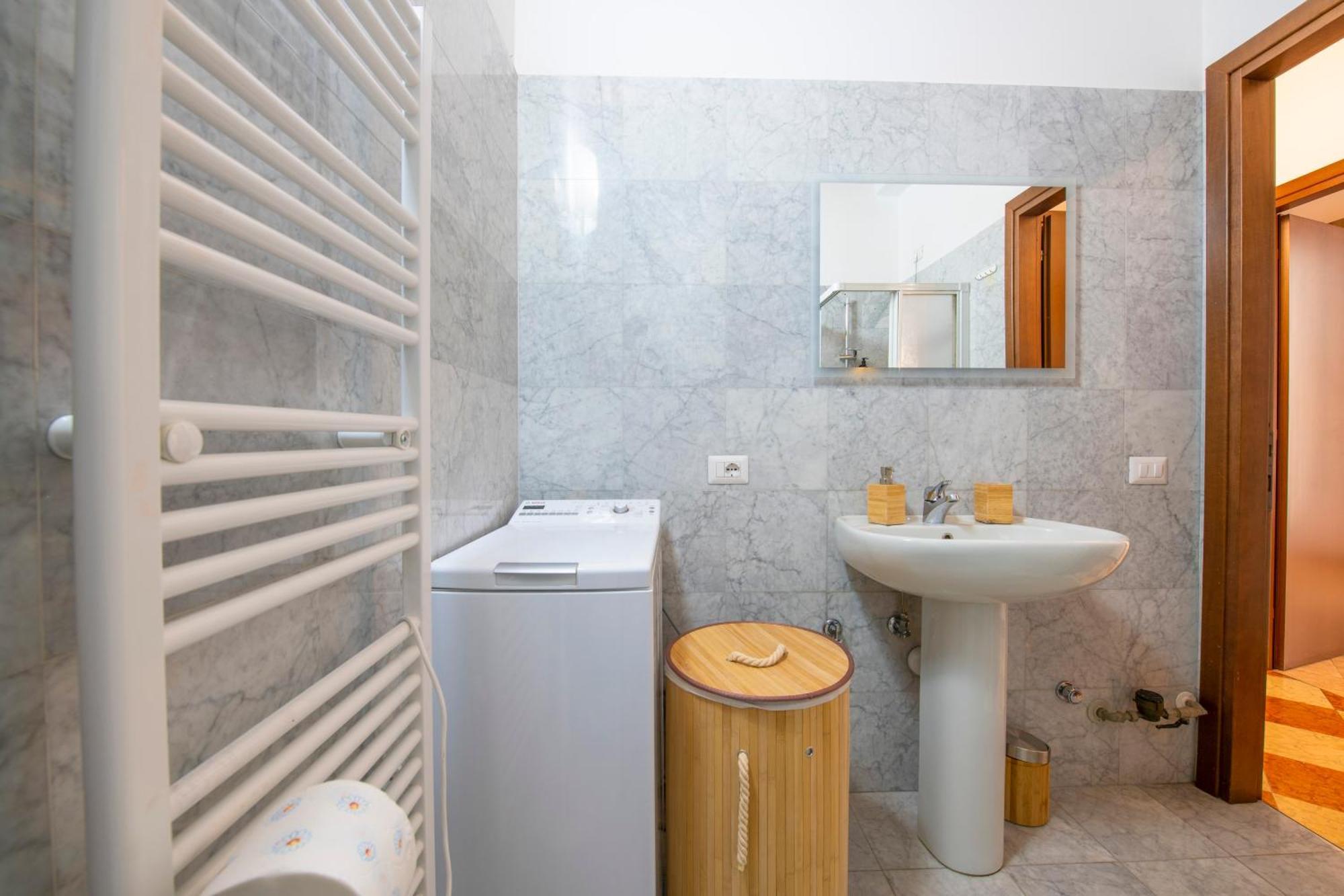 Apartment Arena Mazzini