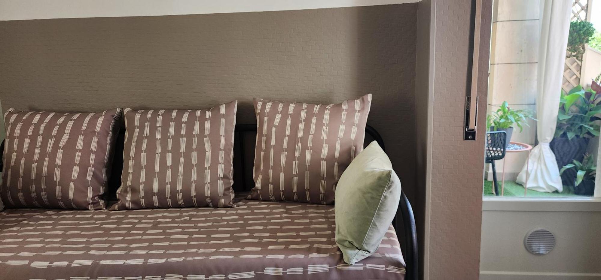 Welcome & Apartment