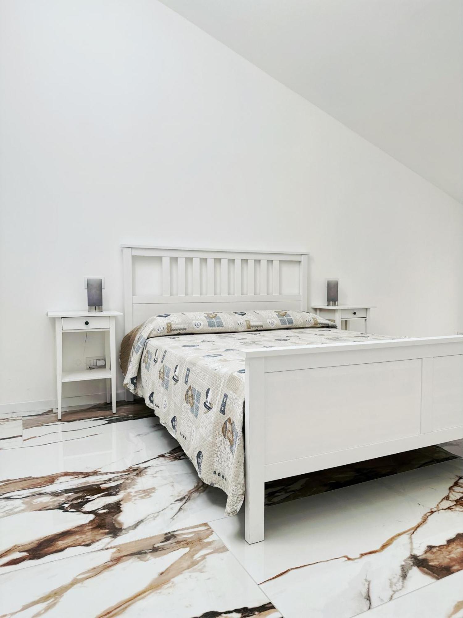 Parisi - Fiera Luxury Golosine 3 *