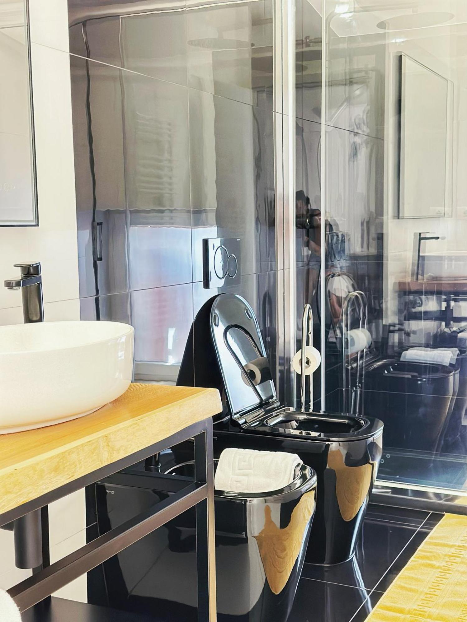 Apartment Parisi - Fiera Luxury Golosine 3 *