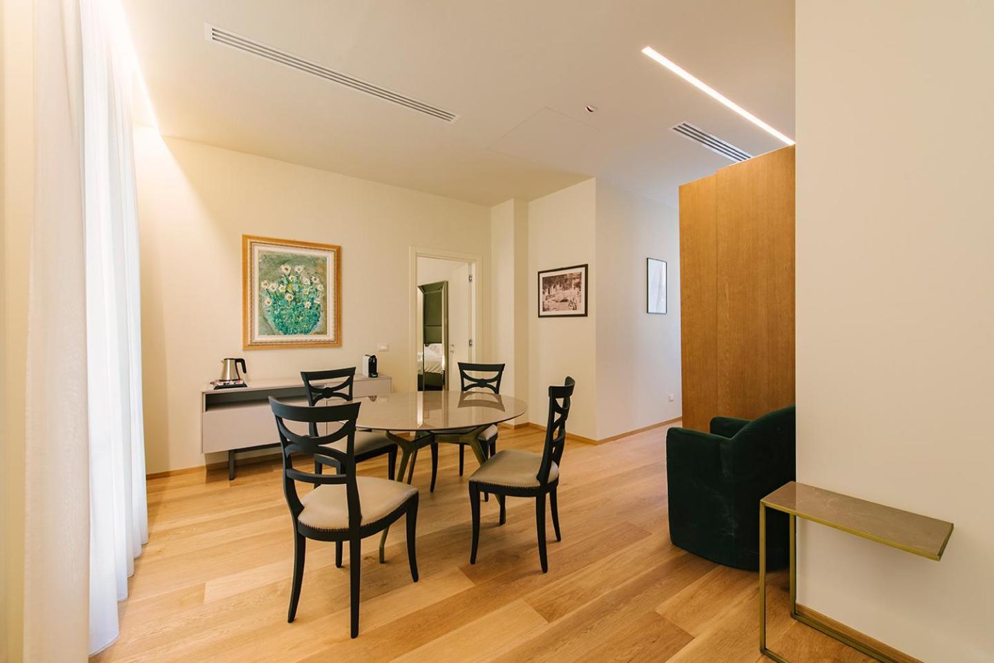 Palazzo Confalonieri Da Lisca Apartment *