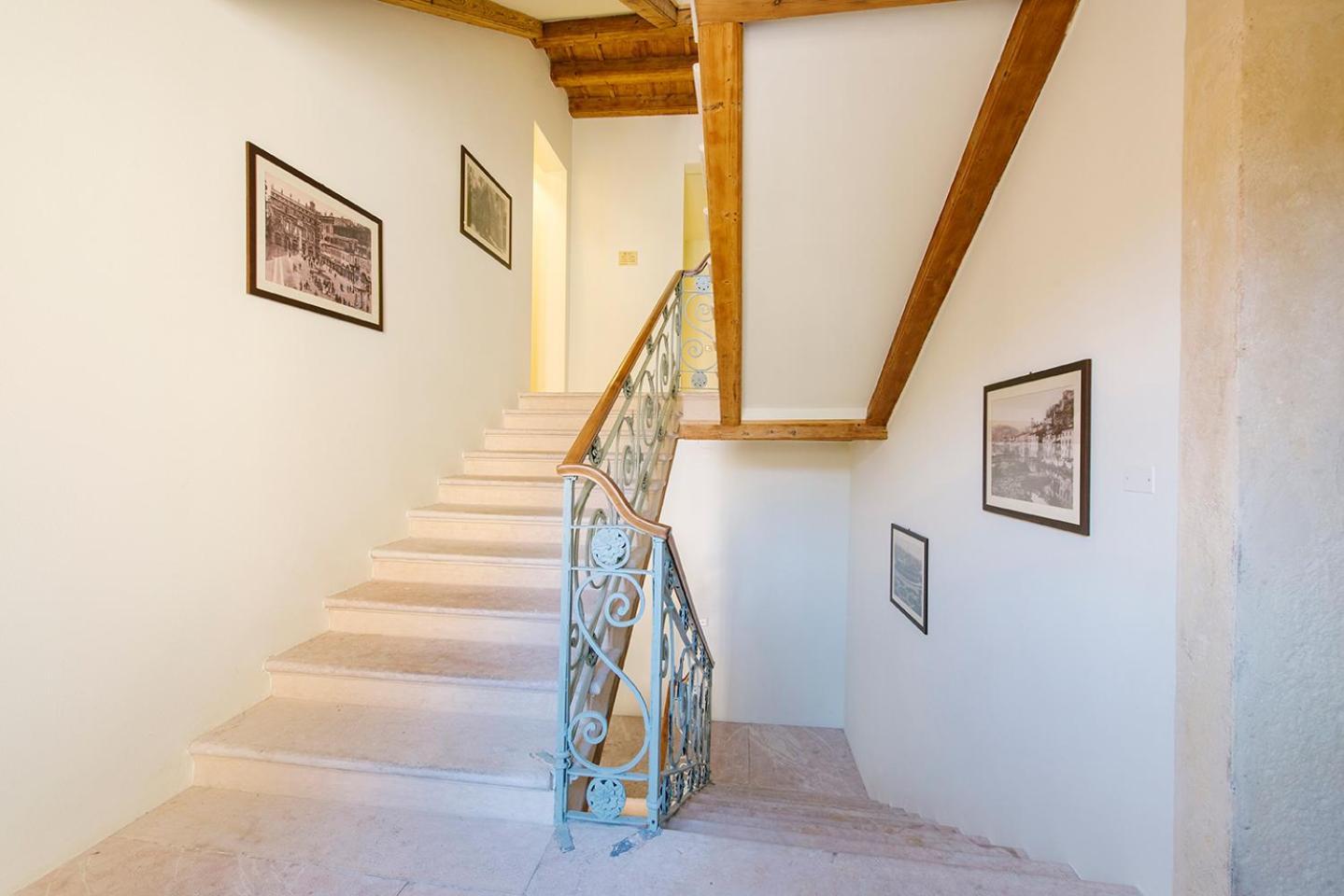 Apartment Palazzo Confalonieri Da Lisca Verona
