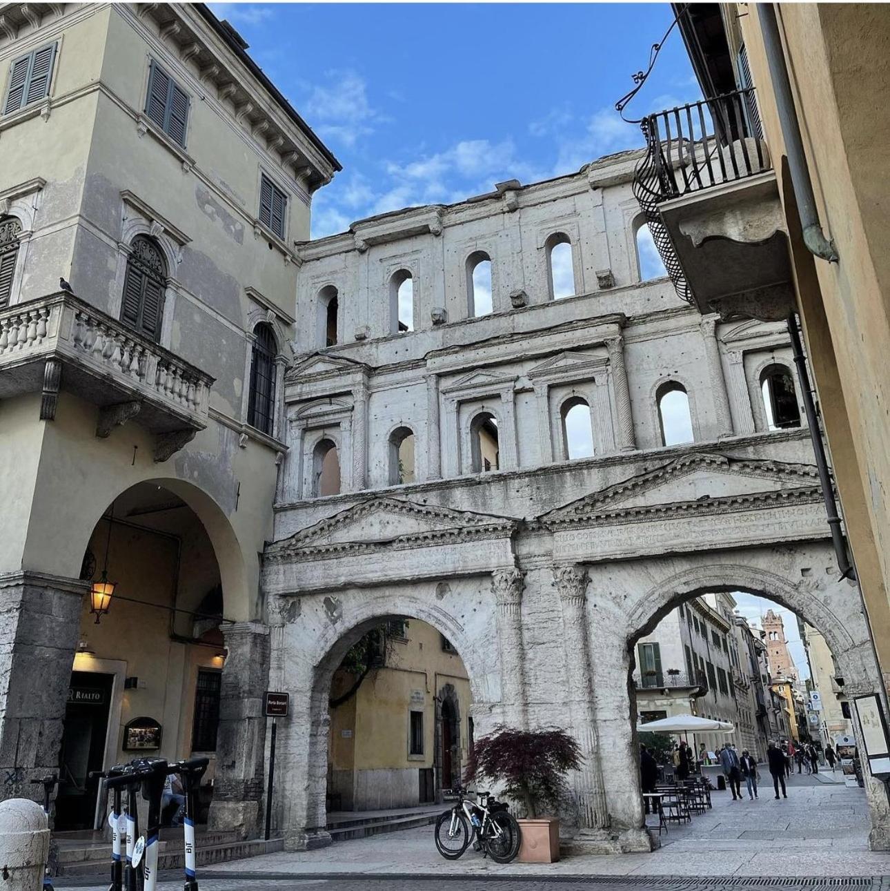 The Ambassador By Palazzo Monga Huoneisto Verona
