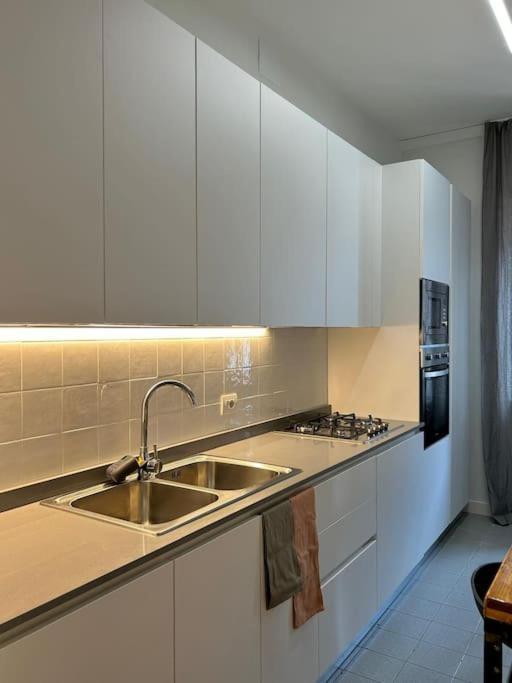 Porta Vescovo Stylish Close To Downtown Apartment *