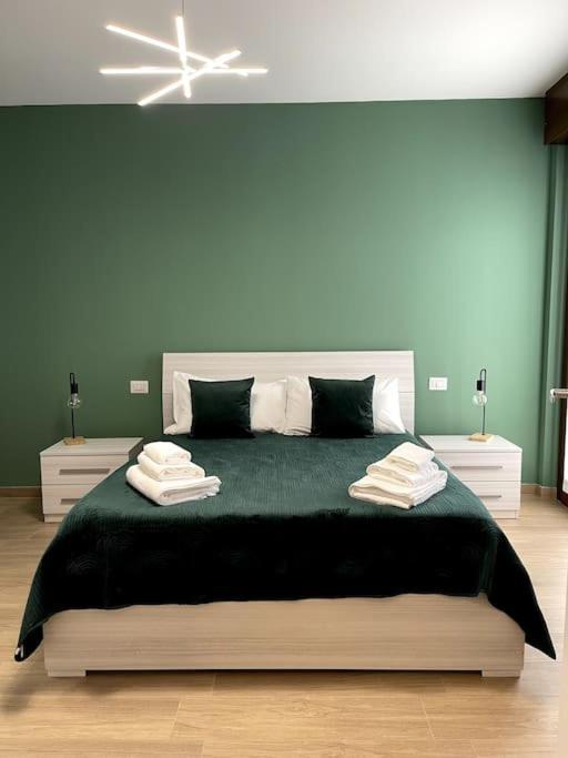 2612 House Piano Terra Garage E Wi-fi Huoneisto *