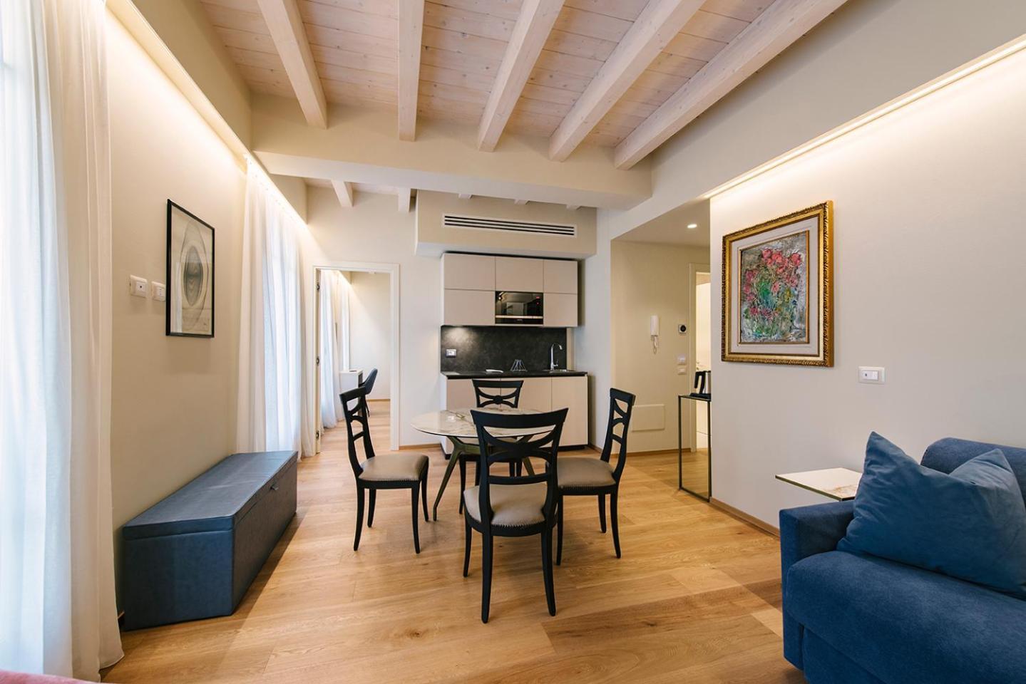 Apartment Palazzo Confalonieri Da Lisca *