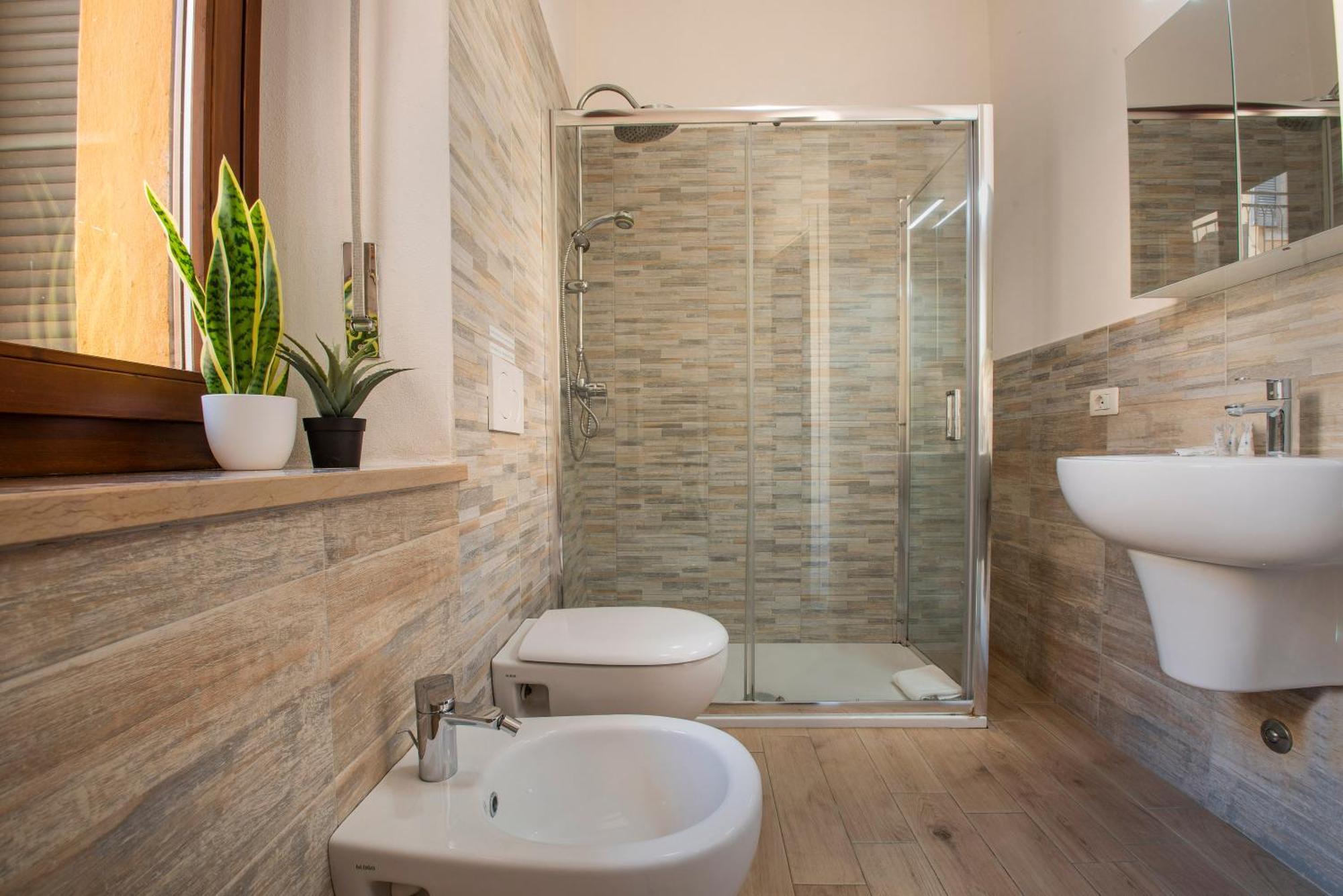 Guesthouset Italianflat - Rentroom Old Town - 200mt To Arena 3*