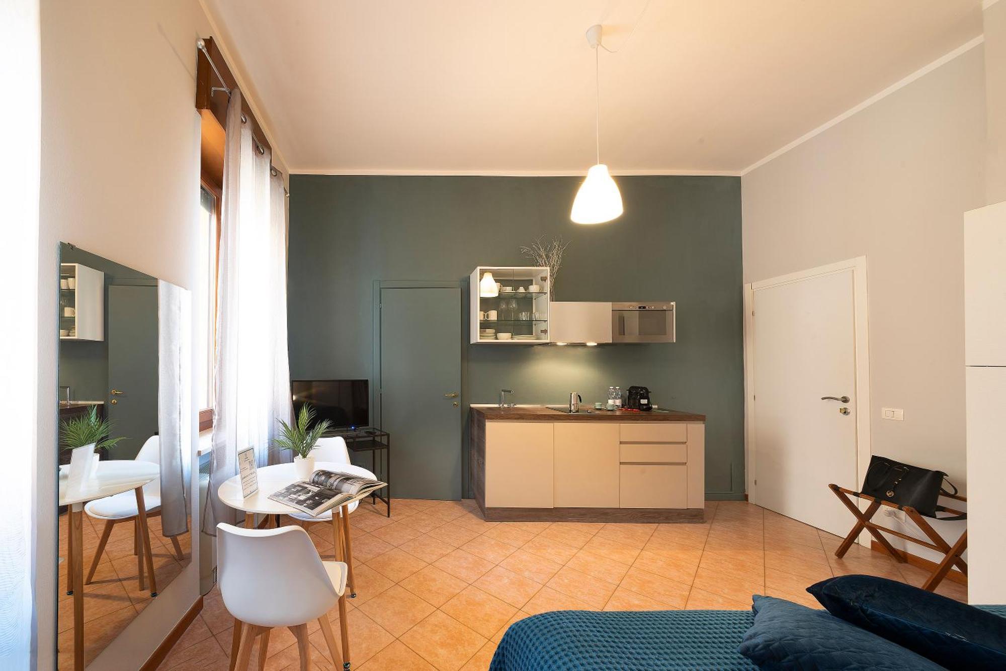 Italianflat - Rentroom Old Town - 200mt To Arena Guesthouset Verona