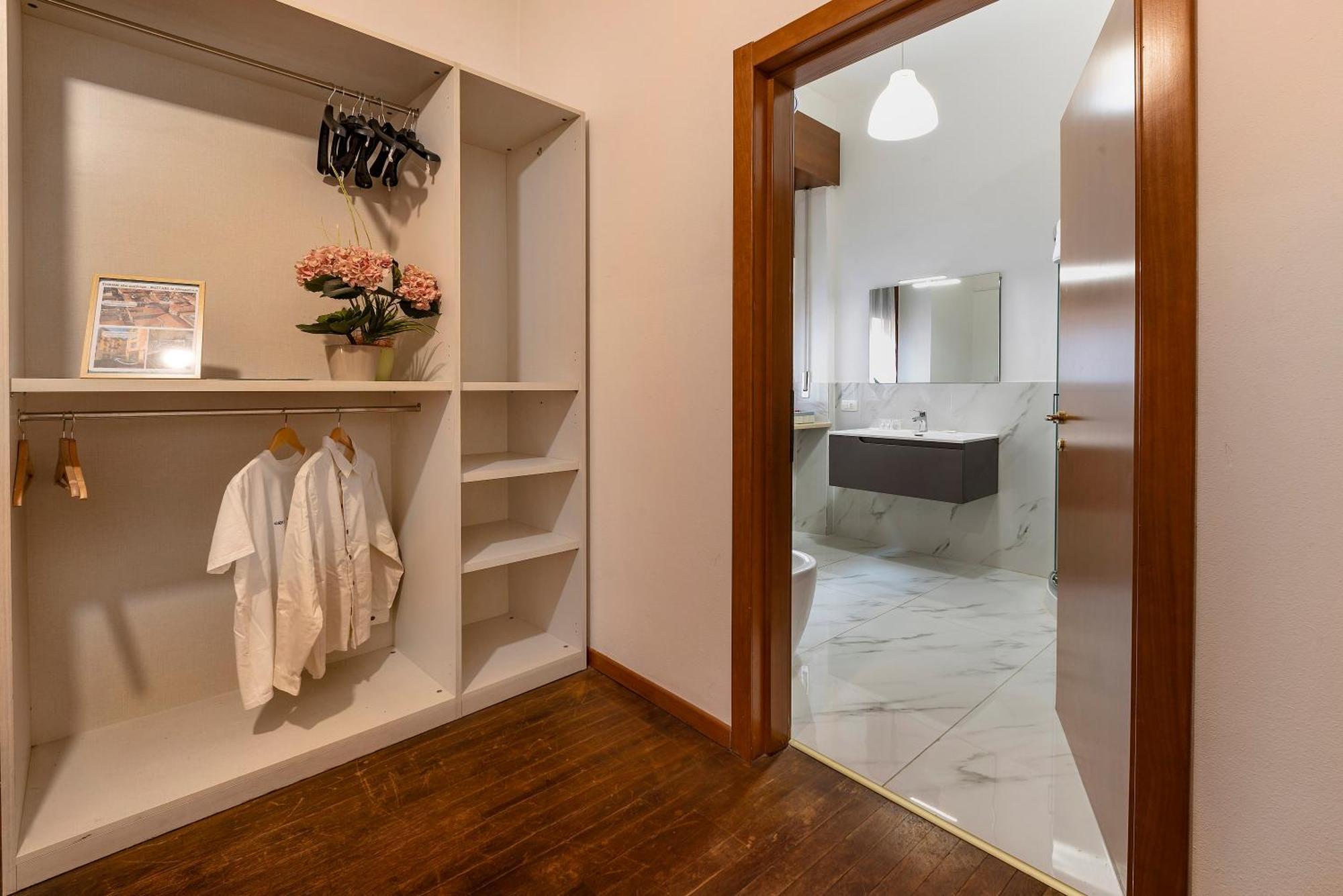 Italianflat - Rentroom Old Town - 200mt To Arena Guesthouset 3*