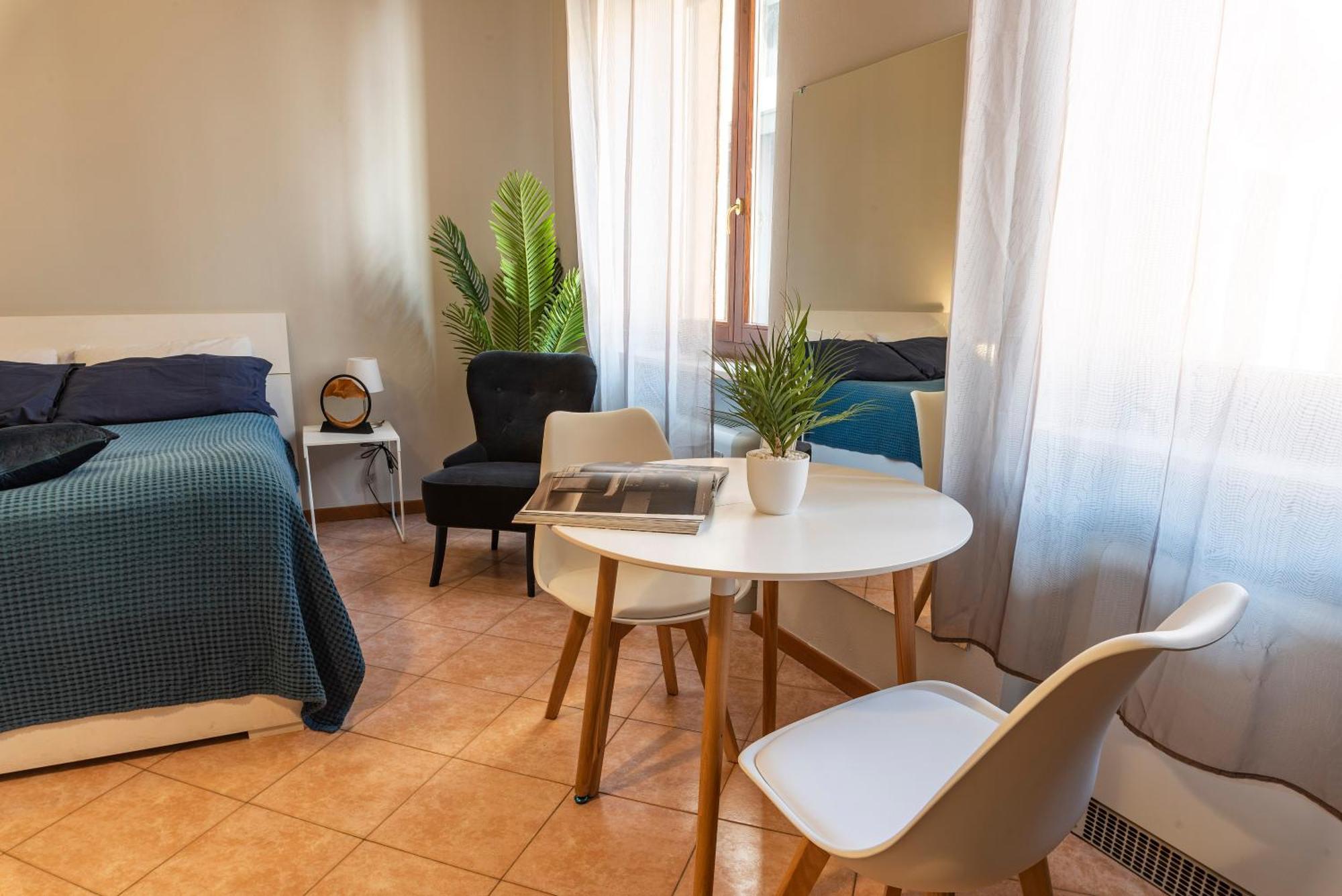 Guesthouset Italianflat - Rentroom Old Town - 200mt To Arena Verona