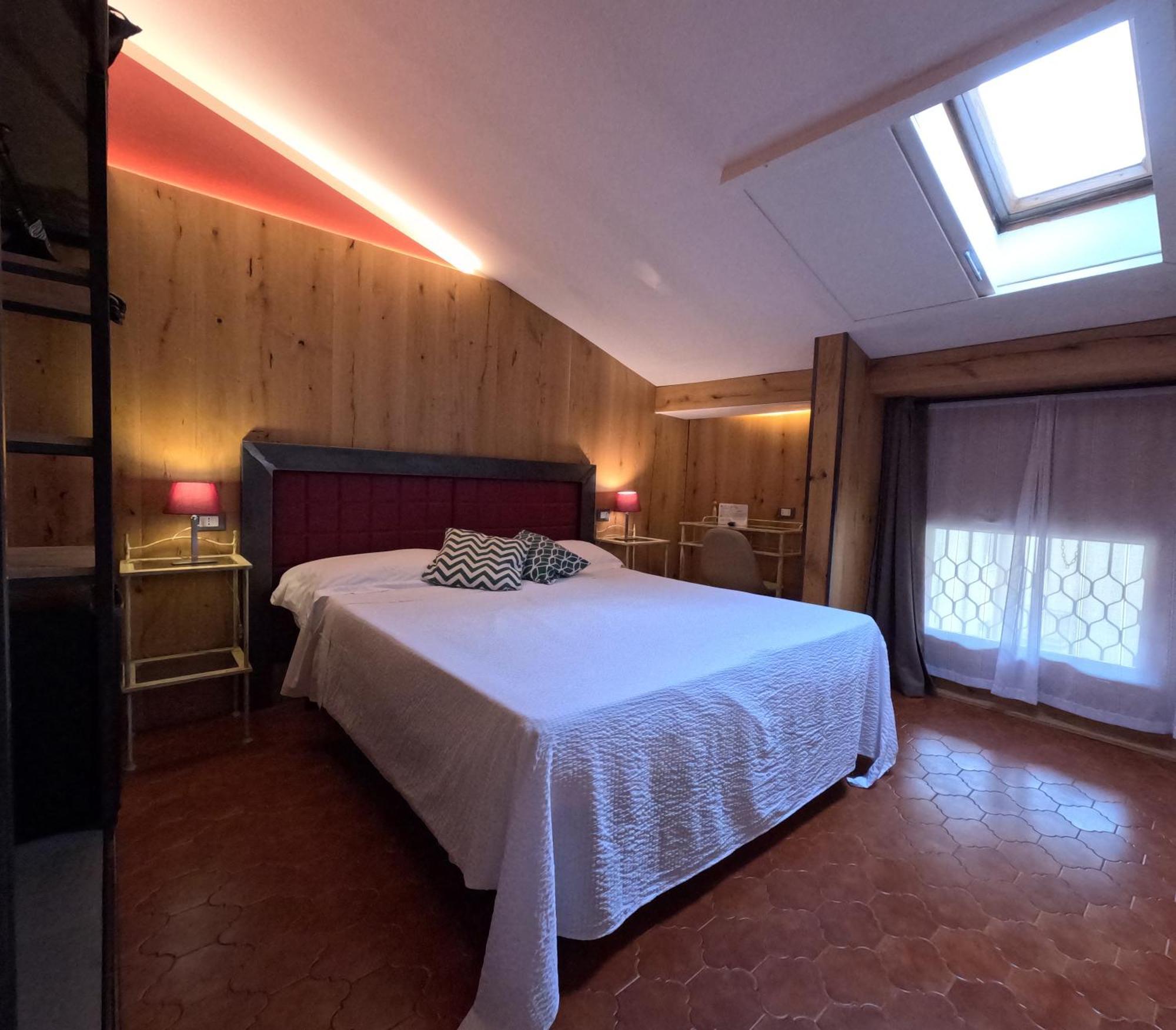 Hotelli Italia 3*