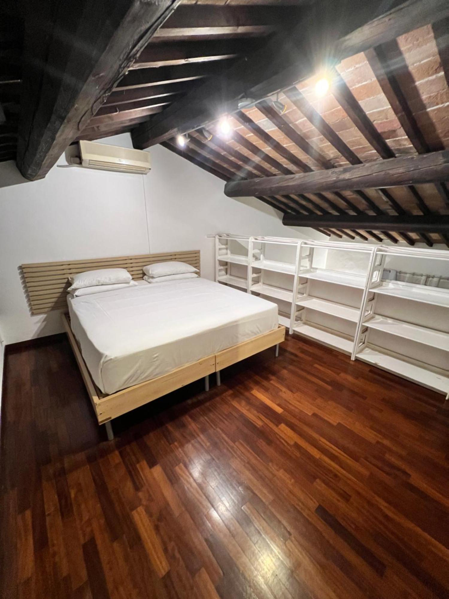 Ai Conti Guesthouset 2*