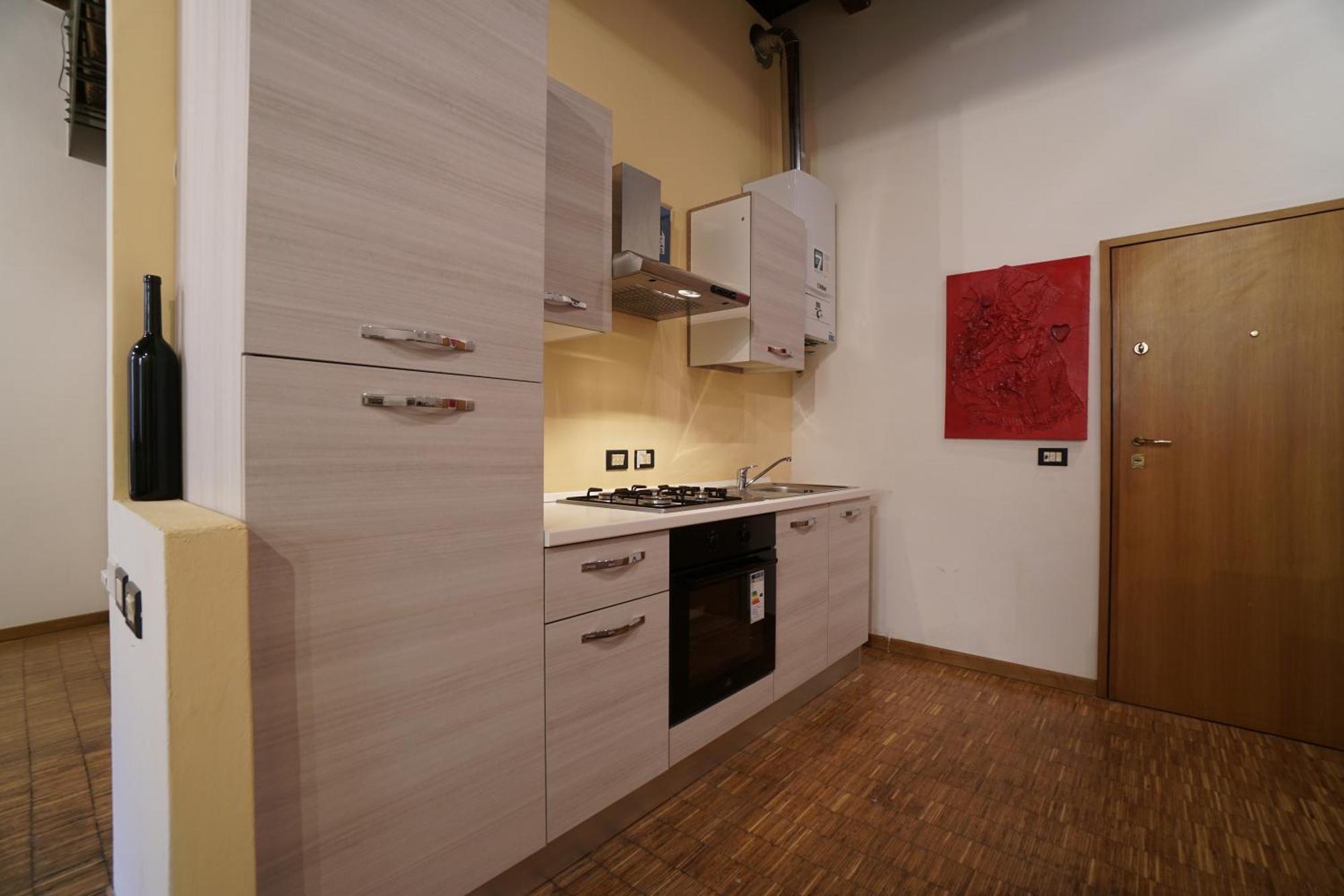 Romeohouse With Wifi Apartment *