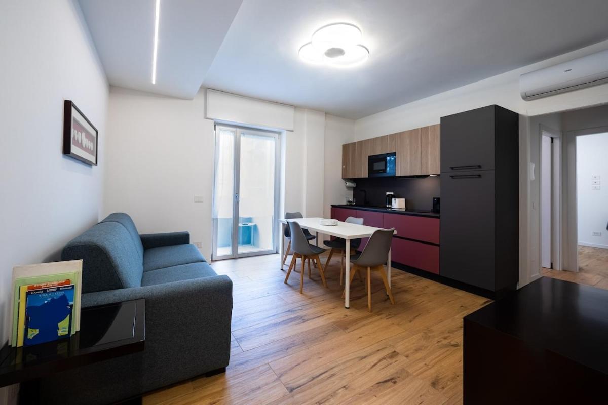 Modern Red Flat In * Verona