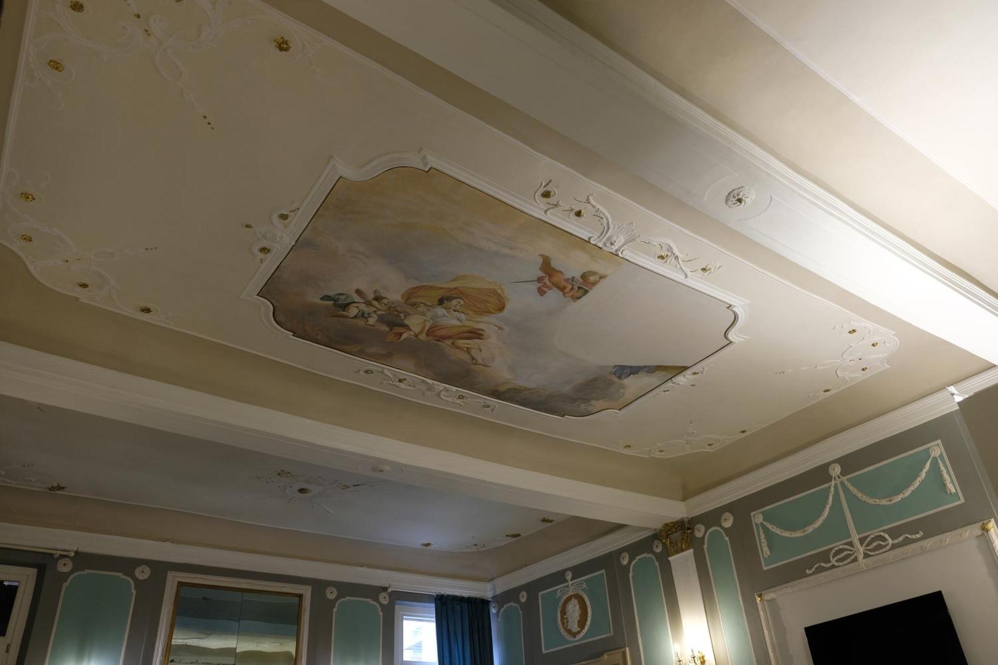 Palazzo Negri Apartment *