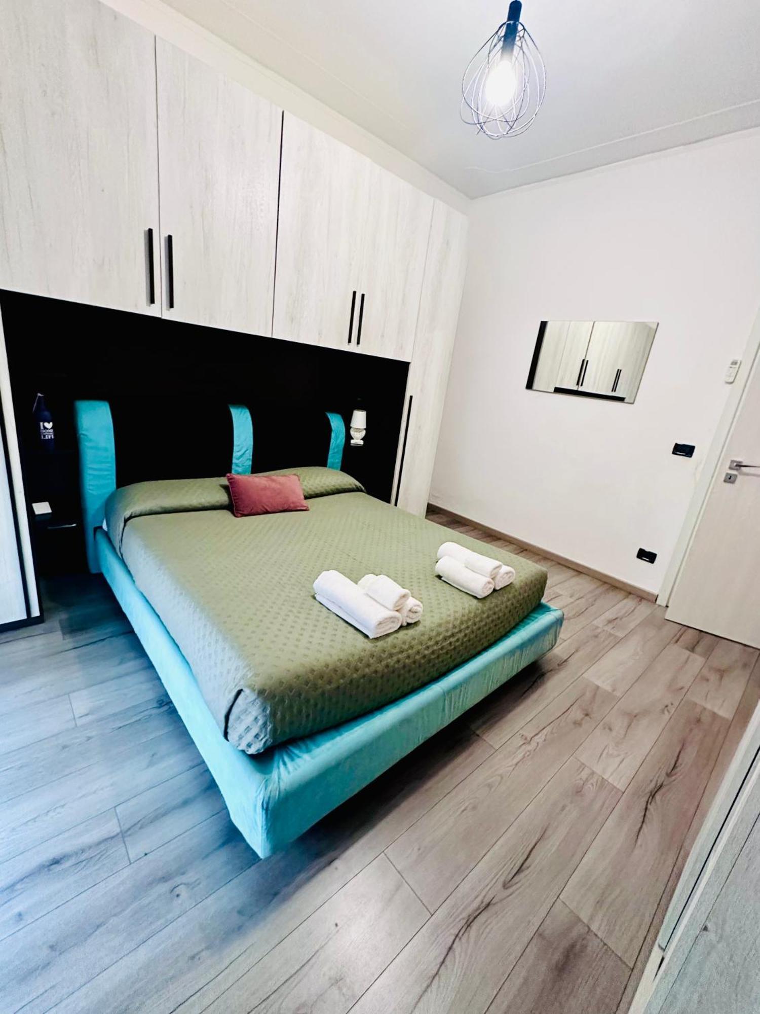 Apartment Santa Teresa, Fiera/centro *