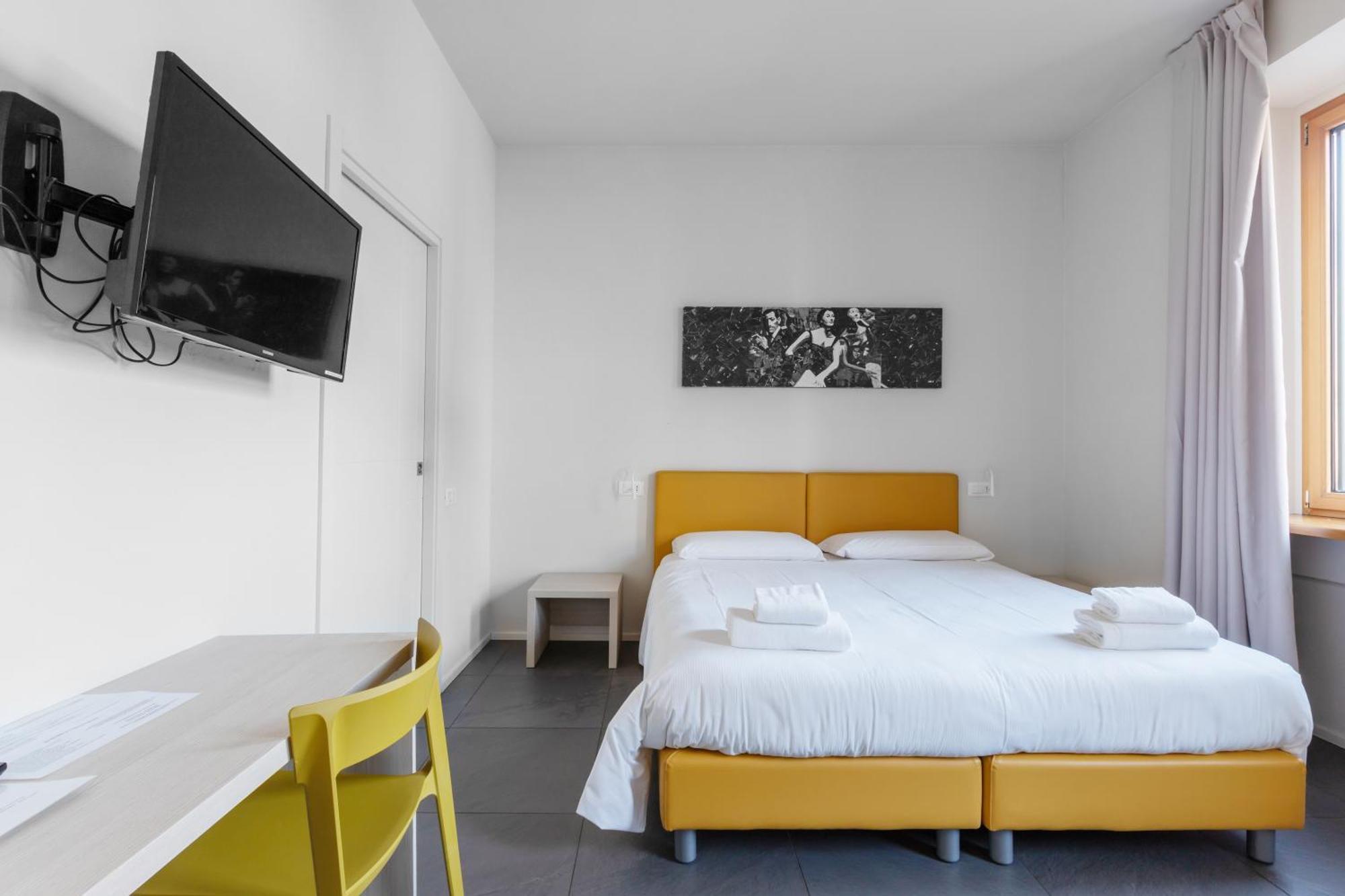 Stravagante & Hostel *