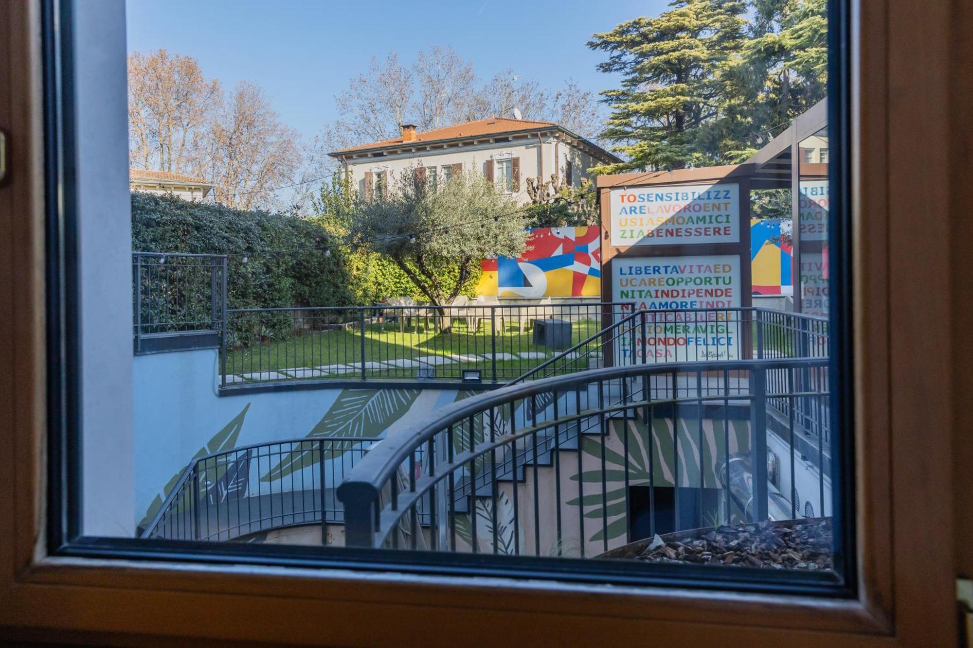 Hostel Stravagante & Verona