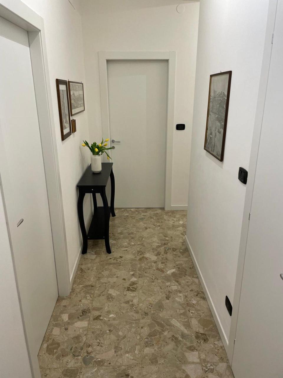 Apartment Arena