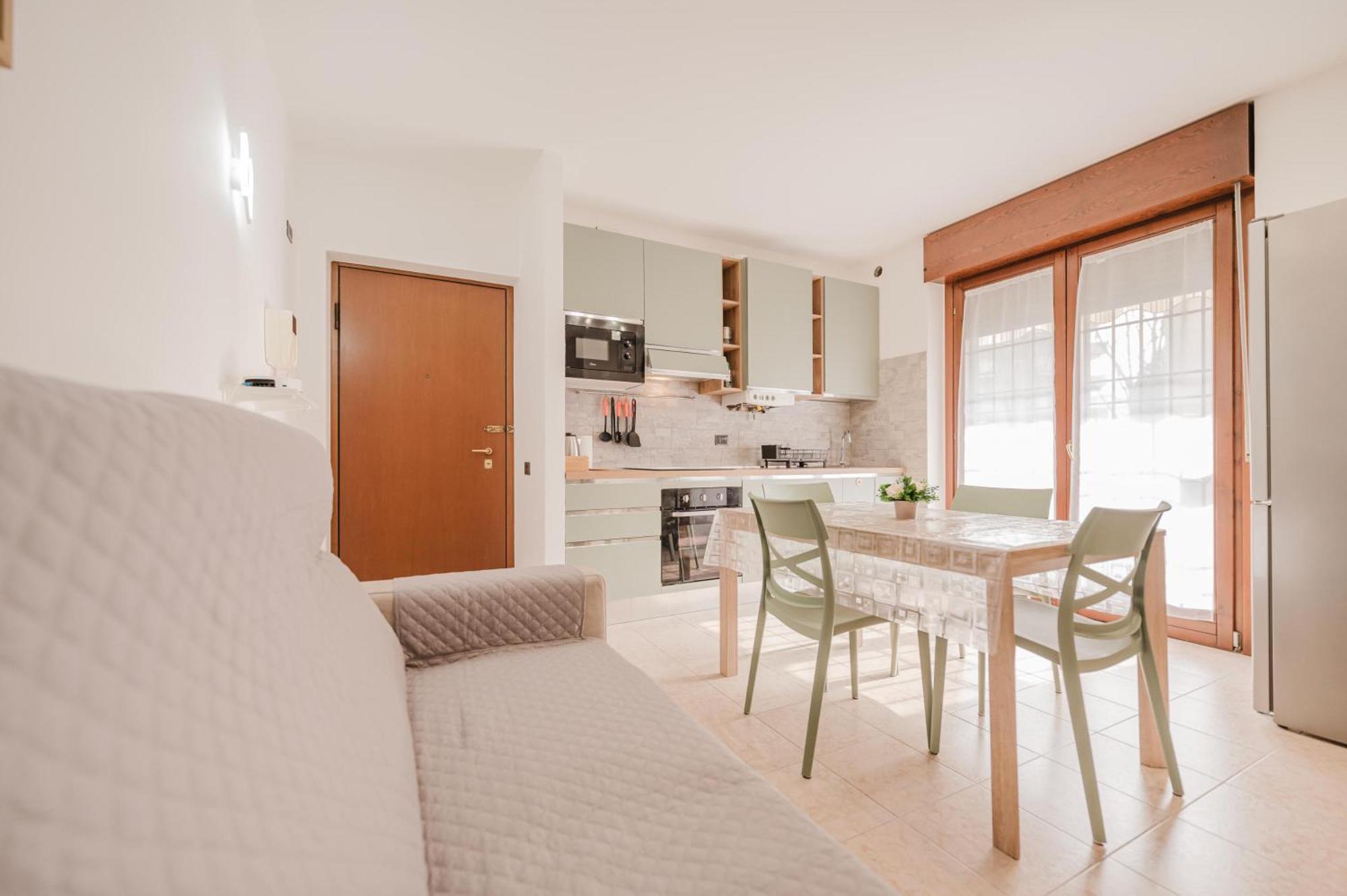 Rife House - 10 Min Da Fiera & Wi-fi *