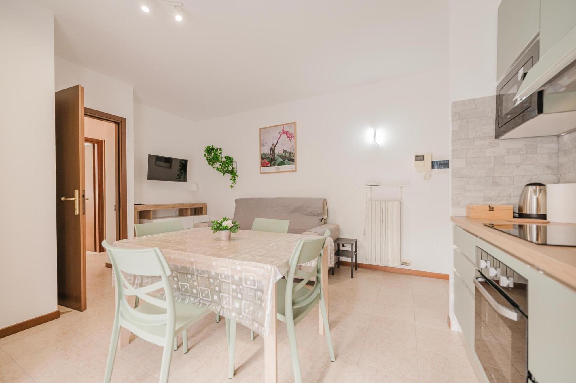 Apartment Rife House - 10 Min Da Fiera & Wi-fi