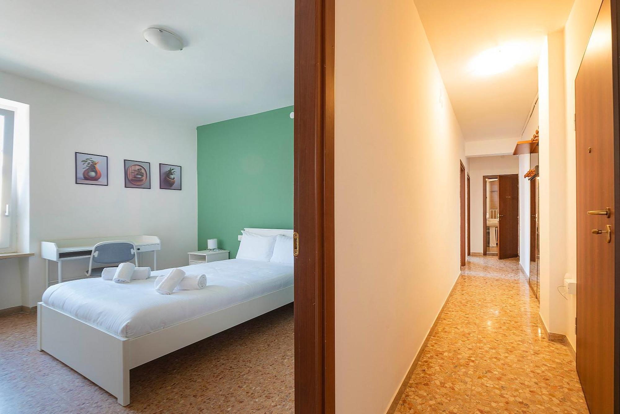 Gasthof Italianflat - *