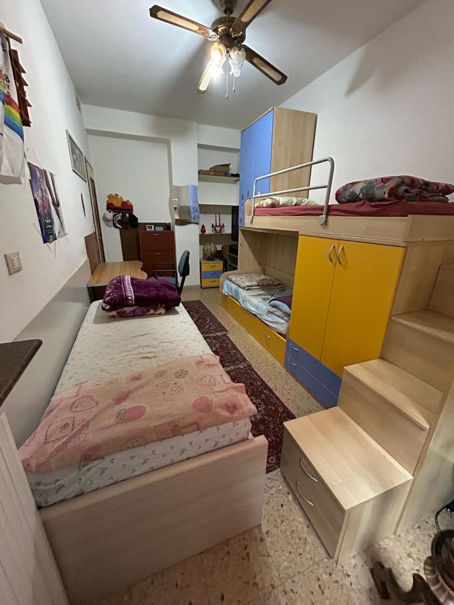Homestay Cozy Near Center Affordable & Charming *
