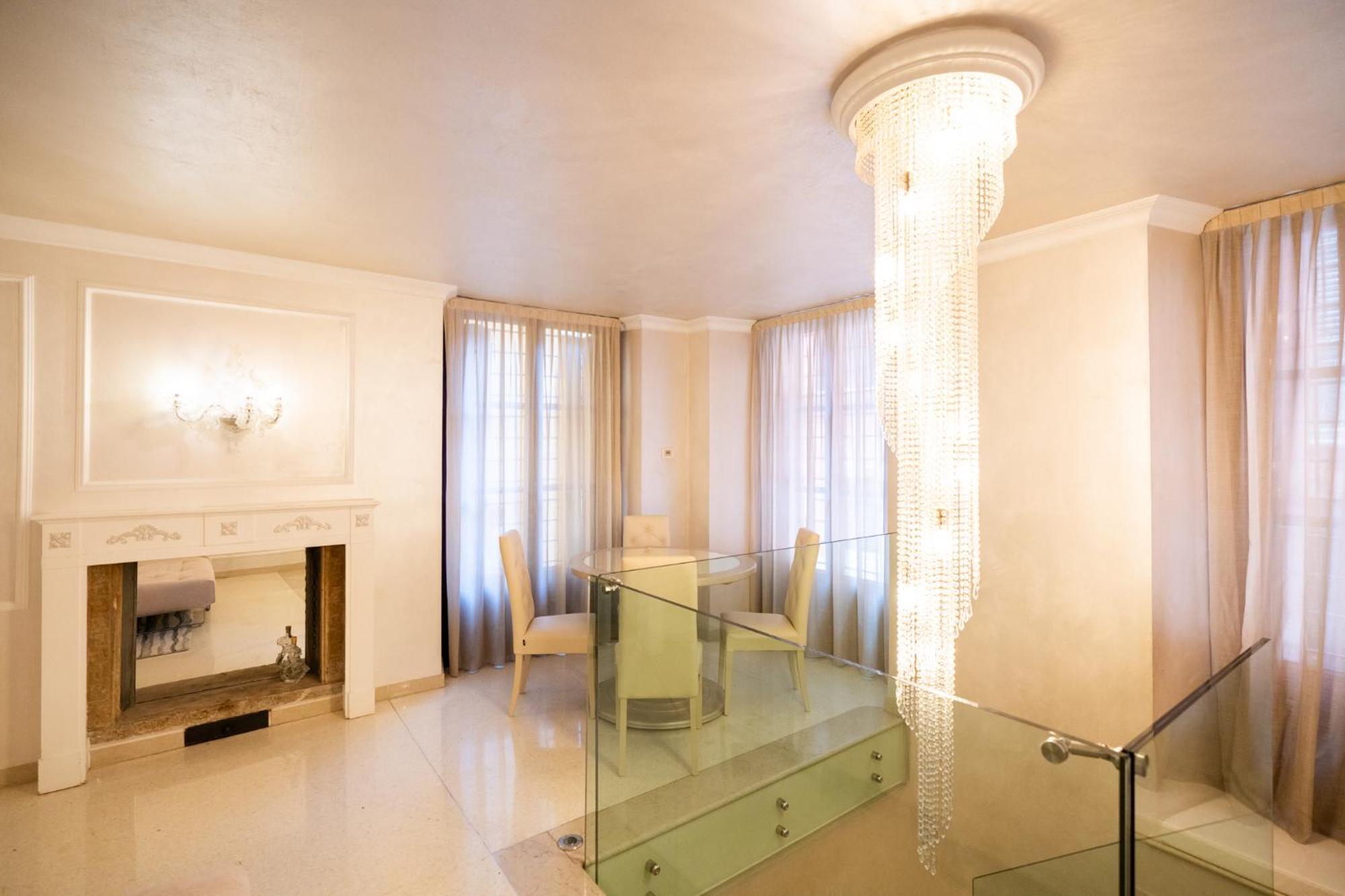 Domus - Palazzo Lugo