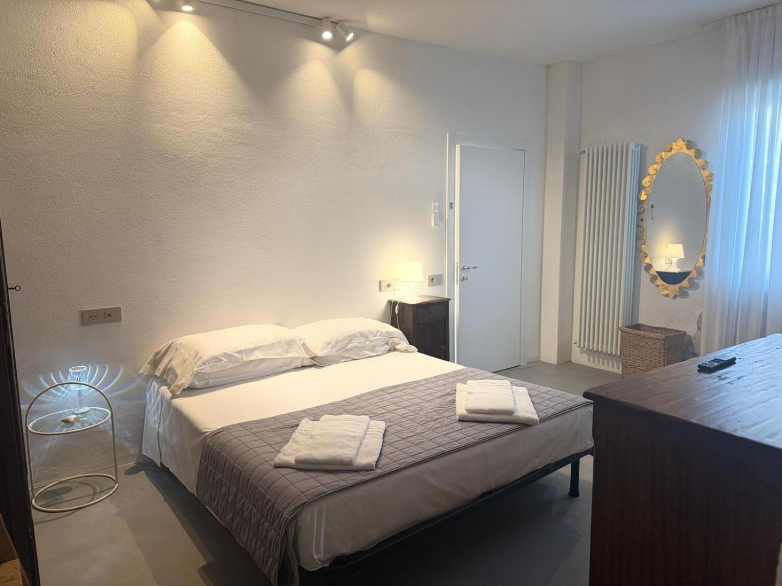 B&B Relax Rooms - Villa Segala 5A *