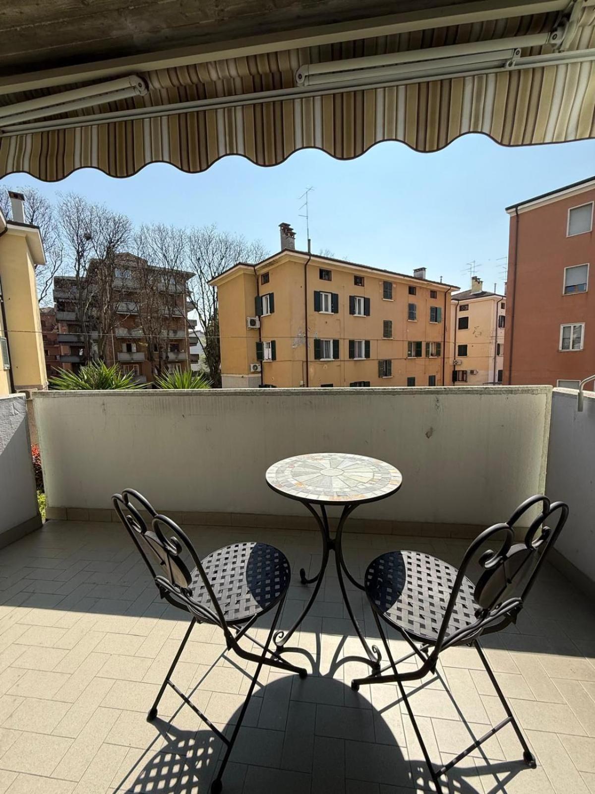 Apartment Rife House - 10 Min Da Fiera & Wi-fi Verona