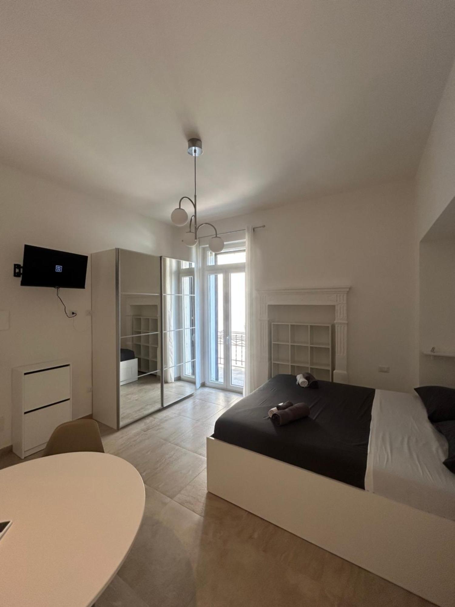 Apartment Monolocale B A *