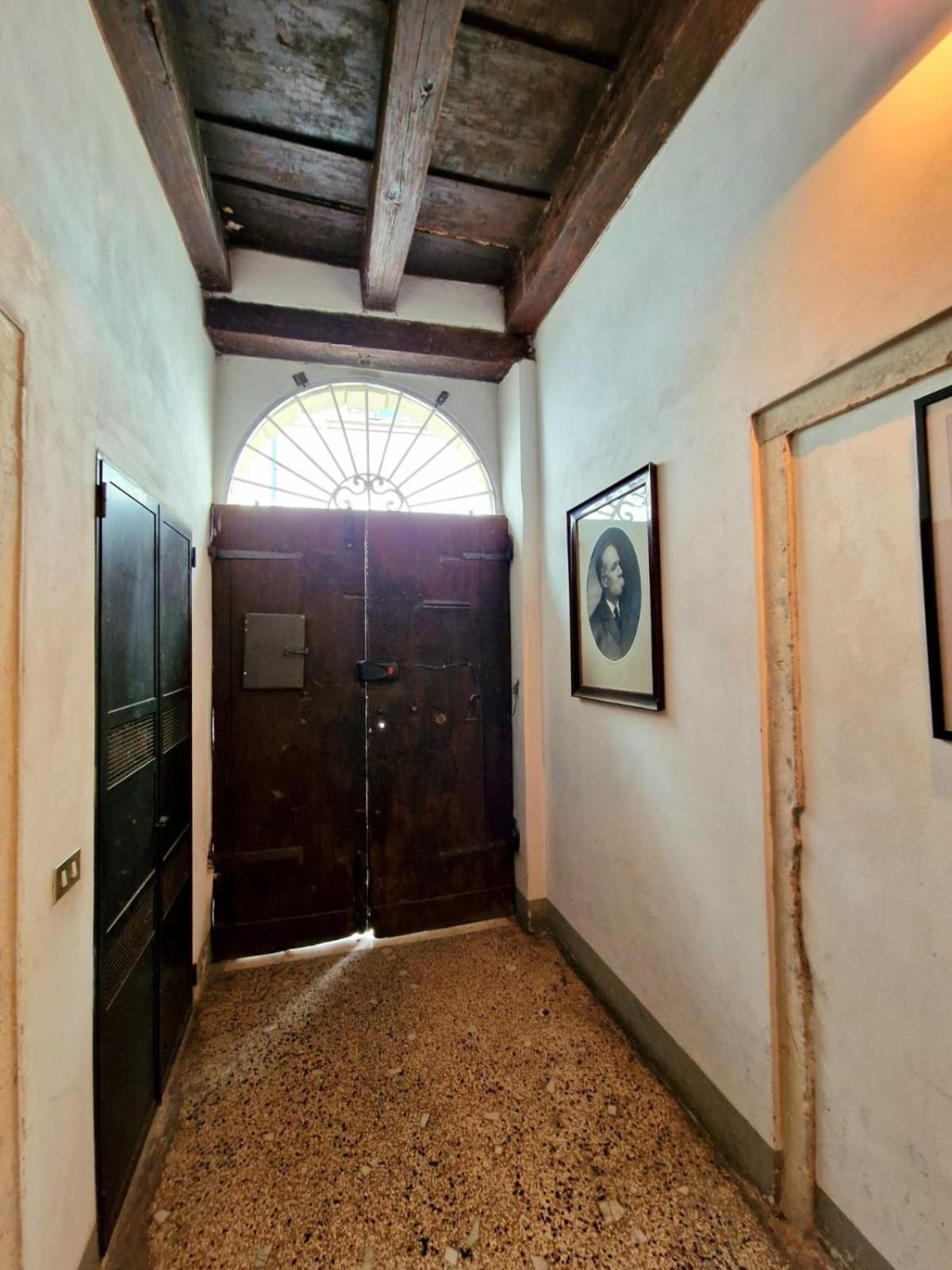 Holidhome - Dimora Castelvecchio Ai Salvi - Storico Nel Cuore Di Căn hộ Verona