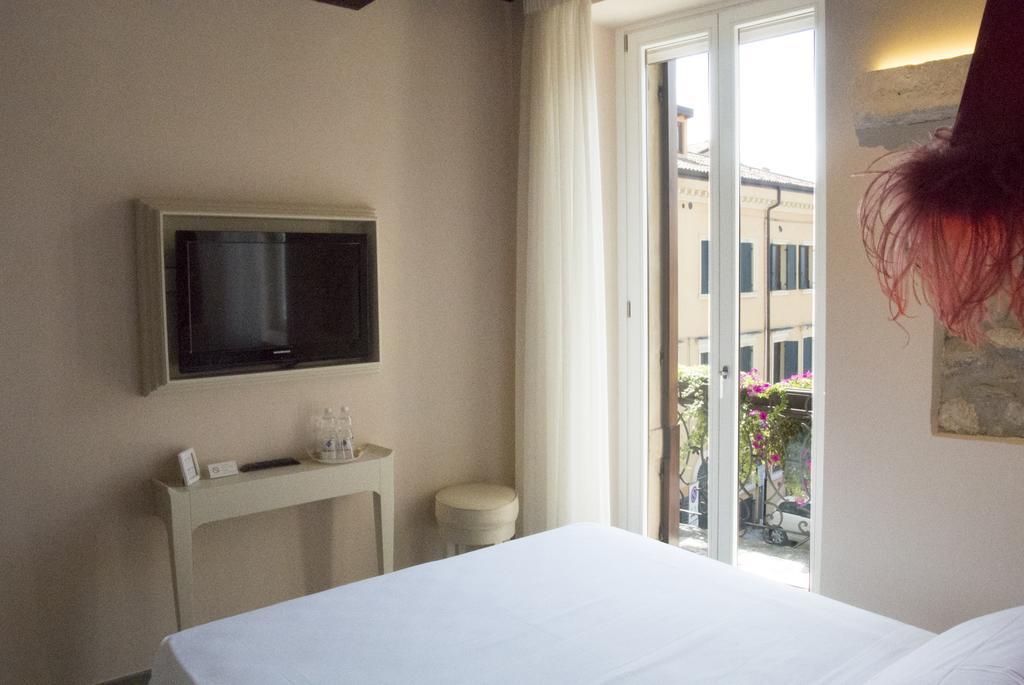 Centro Bed & Breakfast