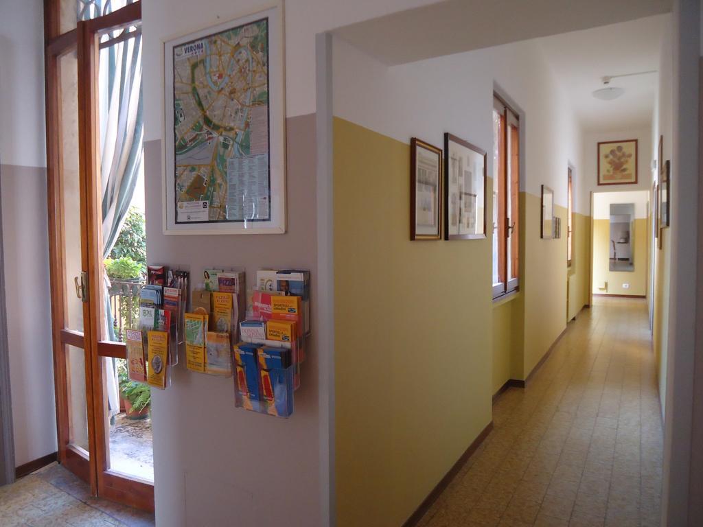 Protezione Della Giovane - Female Hostel Verona