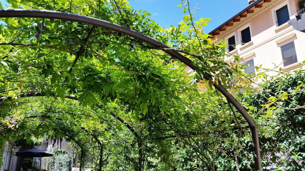 Bed & Breakfast Corte Merighi Charming *