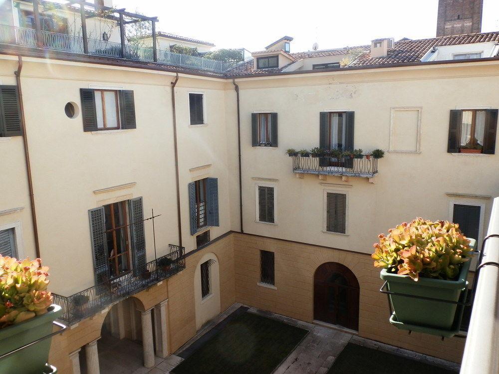 Hotel Emilei Verona