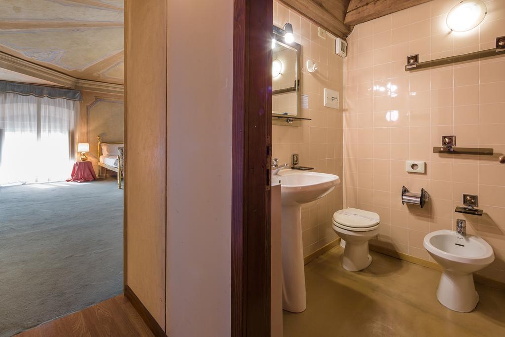 Apartment Canossa *