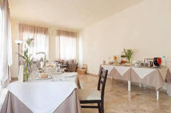 Happiness - Center Bed & Breakfast Verona